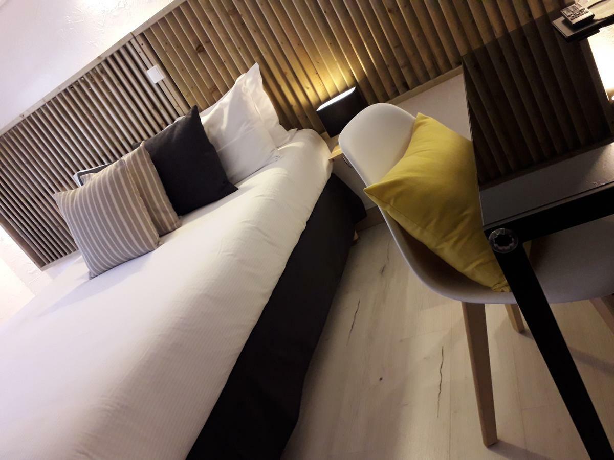 Hotel De La Mer เลอบาร์กาแรส ภายนอก รูปภาพ
